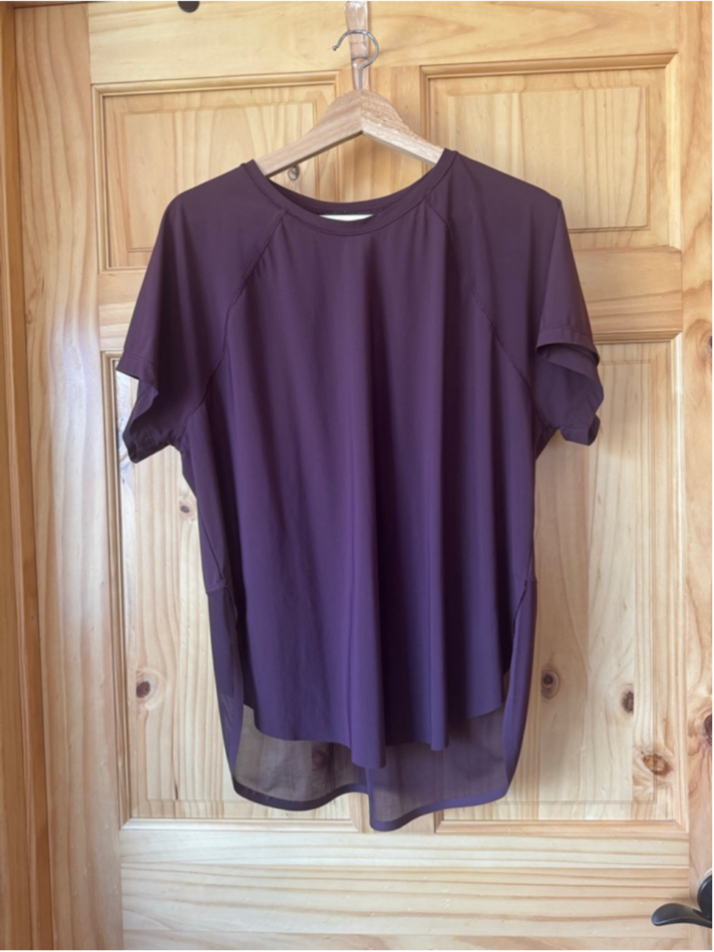 Athleta Short Sleeve sheer back workout Tee XL Eggplant purple